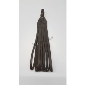 Aggaték, Bőrből  M.I.