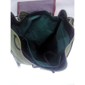 Hátizsák vérszákkal 60x55cm