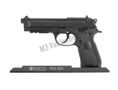 World of Arms Beretta Mod. 92A1 fegyver makett